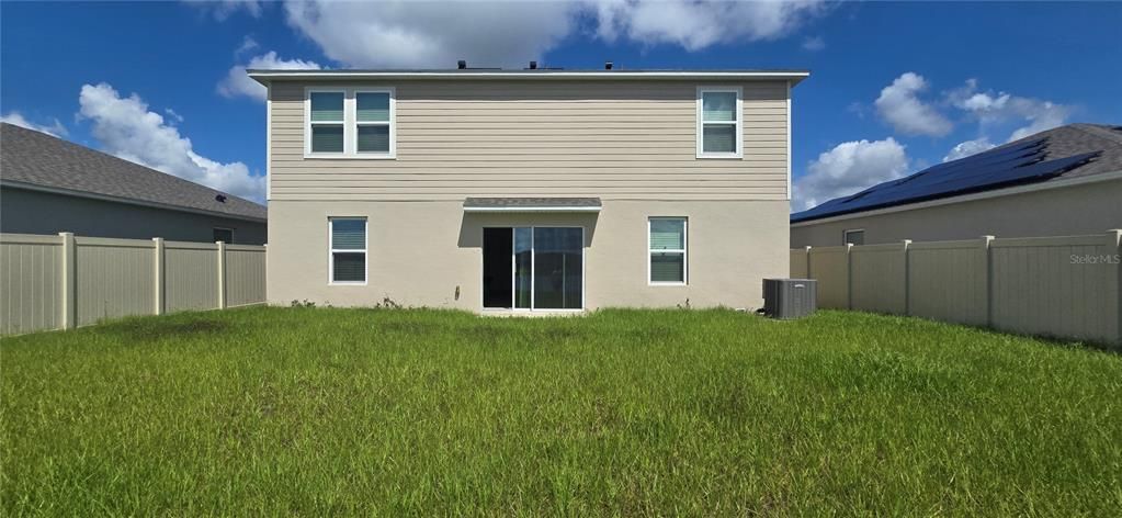 For Rent: $2,650 (5 beds, 3 baths, 2287 Square Feet)