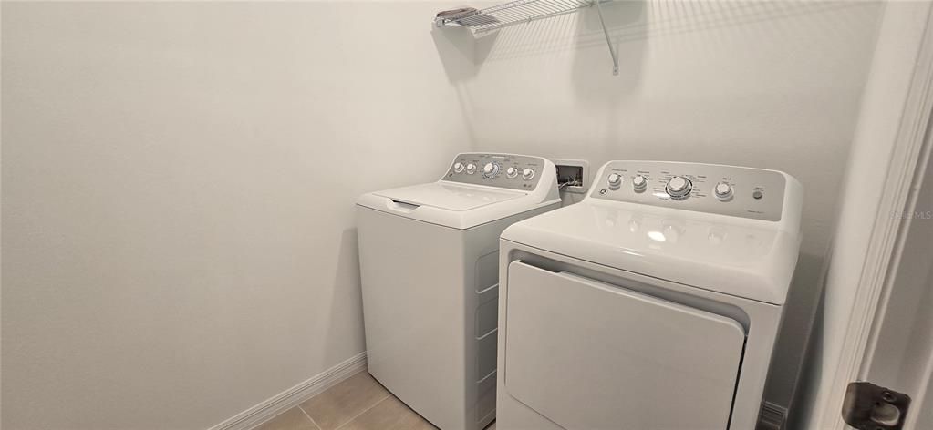 For Rent: $2,650 (5 beds, 3 baths, 2287 Square Feet)