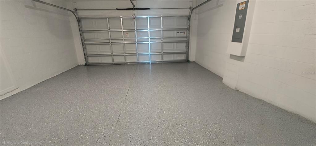 For Rent: $2,650 (5 beds, 3 baths, 2287 Square Feet)