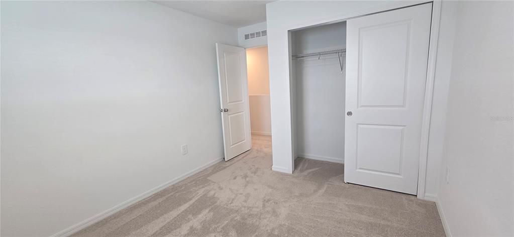 For Rent: $2,650 (5 beds, 3 baths, 2287 Square Feet)