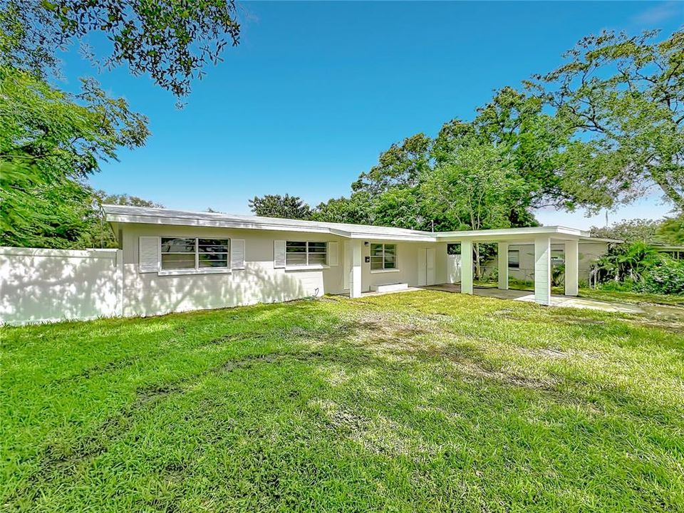 For Sale: $275,000 (3 beds, 2 baths, 1259 Square Feet)