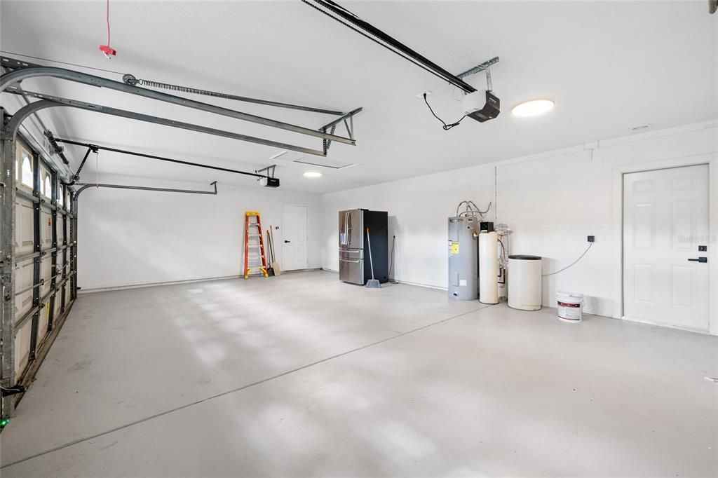 For Sale: $979,000 (5 beds, 3 baths, 2926 Square Feet)
