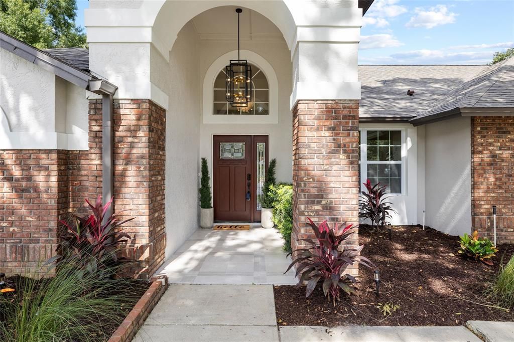 For Sale: $979,000 (5 beds, 3 baths, 2926 Square Feet)