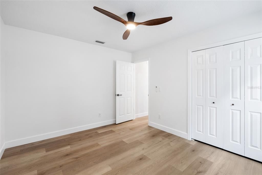 For Sale: $979,000 (5 beds, 3 baths, 2926 Square Feet)