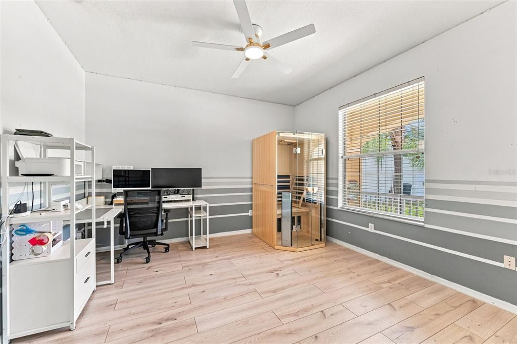 En Venta: $399,000 (4 camas, 2 baños, 2352 Pies cuadrados)