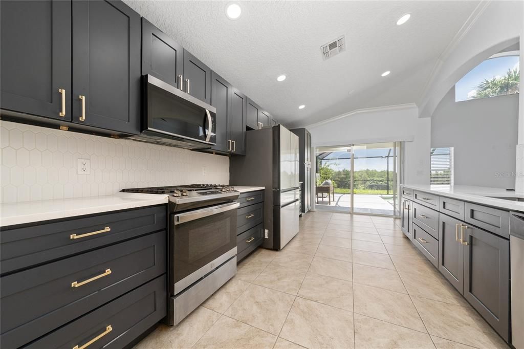For Rent: $3,000 (4 beds, 2 baths, 2260 Square Feet)