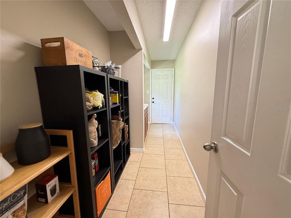 For Sale: $299,000 (3 beds, 2 baths, 1264 Square Feet)