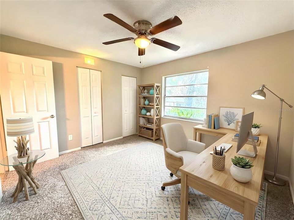 For Sale: $299,000 (3 beds, 2 baths, 1264 Square Feet)