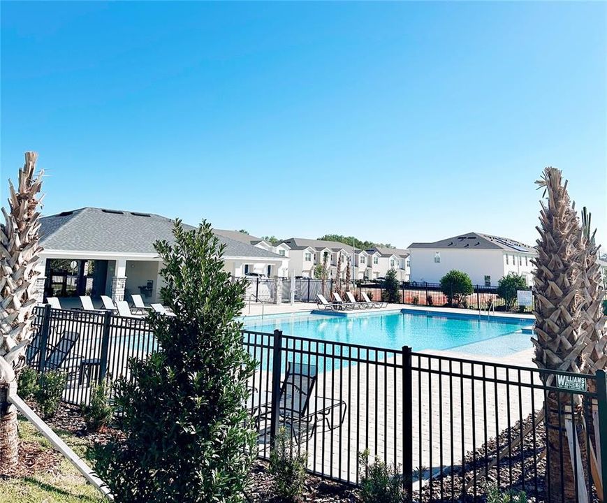 For Rent: $2,000 (3 beds, 2 baths, 1488 Square Feet)