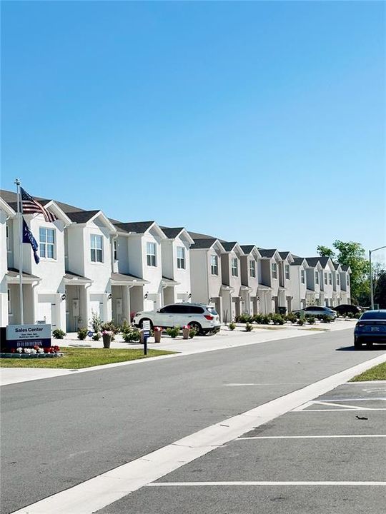 For Rent: $2,000 (3 beds, 2 baths, 1488 Square Feet)