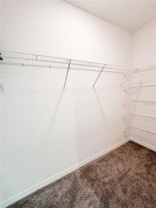 For Rent: $2,000 (3 beds, 2 baths, 1488 Square Feet)