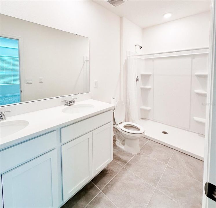 For Rent: $2,000 (3 beds, 2 baths, 1488 Square Feet)