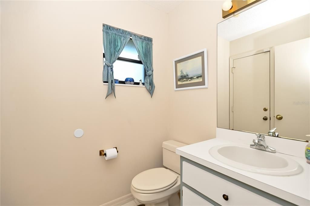En Venta: $349,000 (3 camas, 2 baños, 2106 Pies cuadrados)