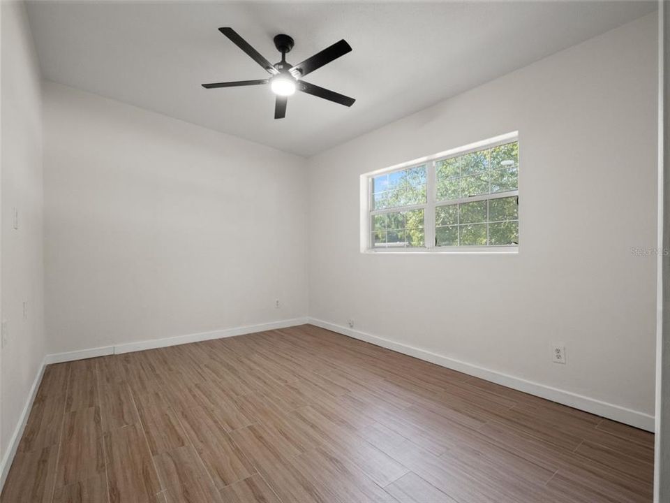 For Sale: $485,000 (4 beds, 4 baths, 1682 Square Feet)