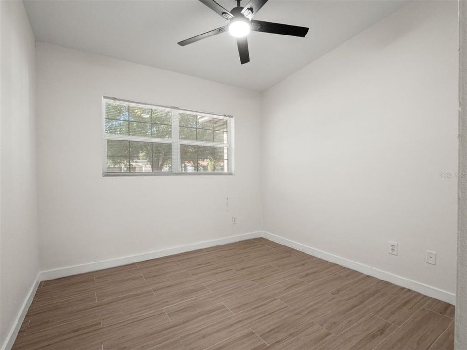 For Sale: $485,000 (4 beds, 4 baths, 1682 Square Feet)