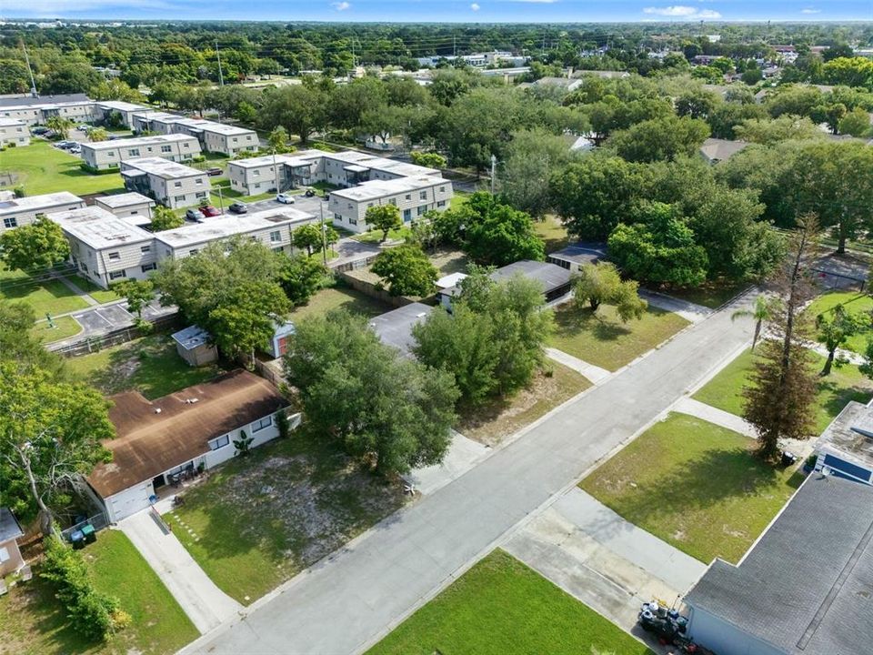 For Sale: $485,000 (4 beds, 4 baths, 1682 Square Feet)