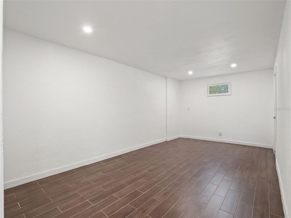 For Sale: $485,000 (4 beds, 4 baths, 1682 Square Feet)