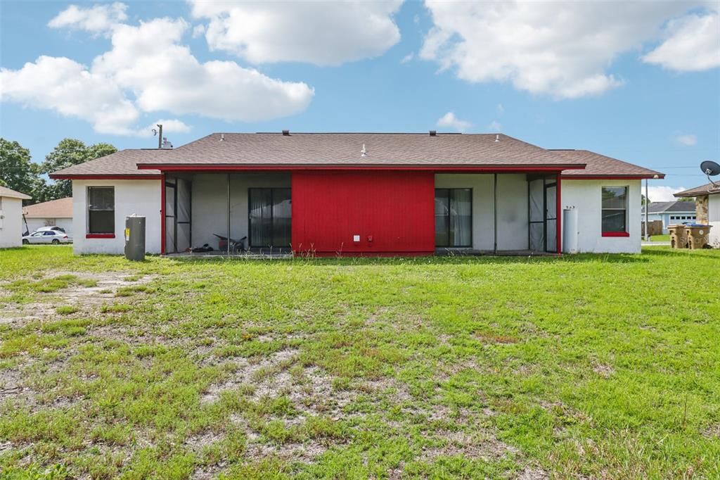 For Rent: $1,599 (2 beds, 2 baths, 950 Square Feet)