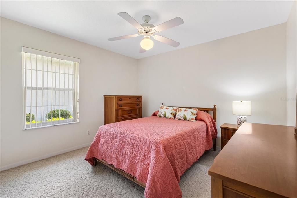 For Sale: $319,000 (3 beds, 2 baths, 1751 Square Feet)