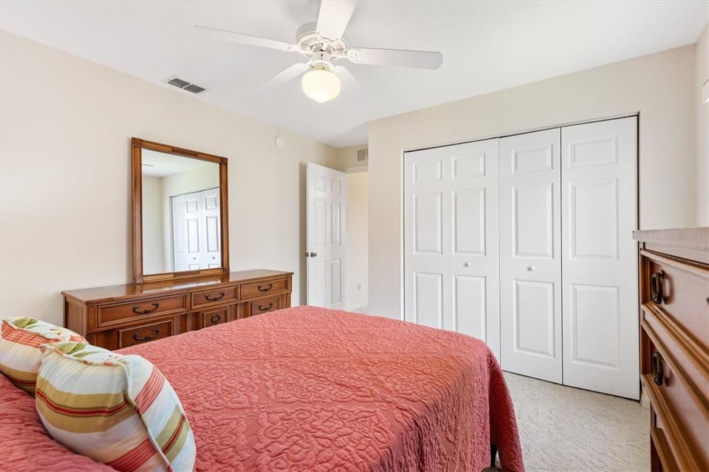 For Sale: $319,000 (3 beds, 2 baths, 1751 Square Feet)