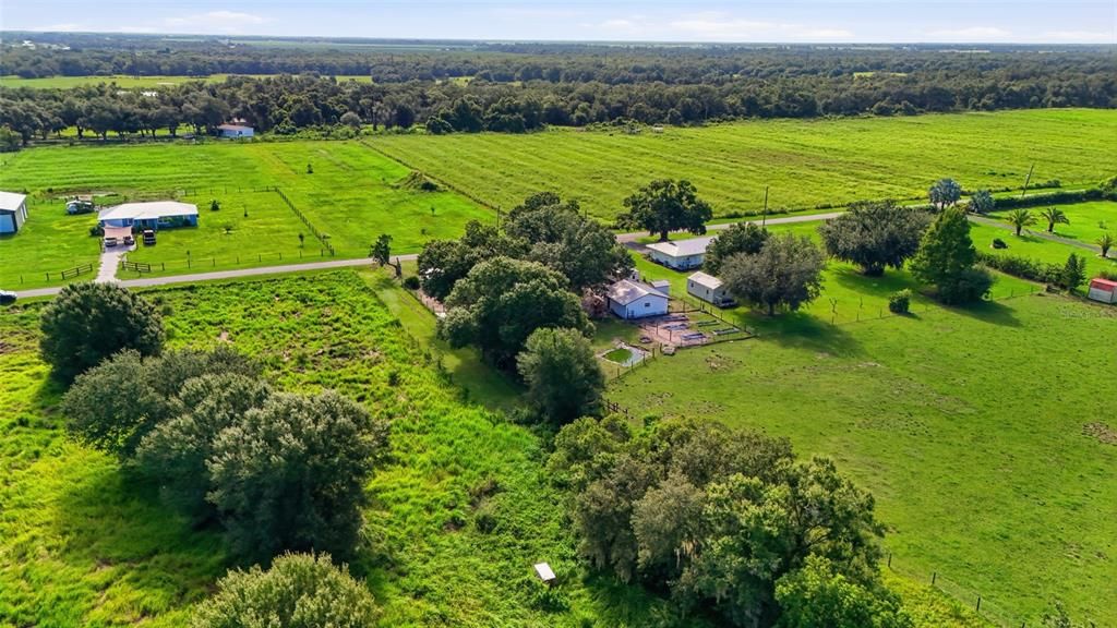 На продажу: $370,000 (3 спален, 1 ванн, 1381 Квадратных фут)
