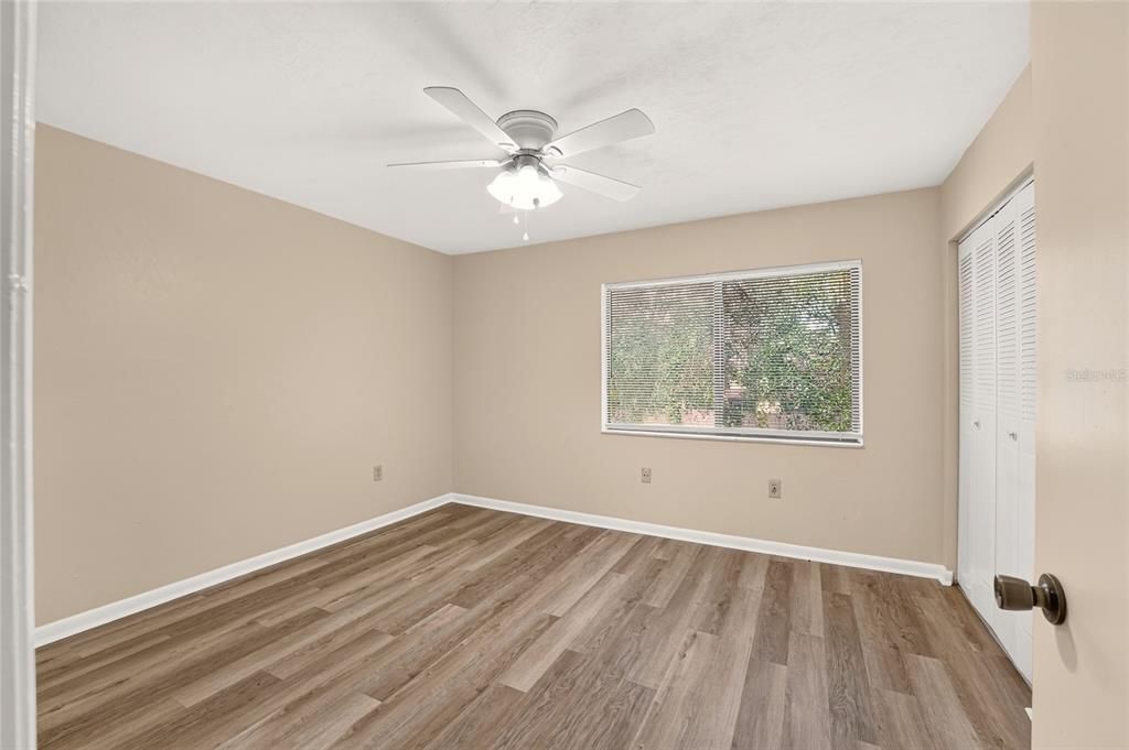 For Sale: $134,900 (2 beds, 2 baths, 1088 Square Feet)
