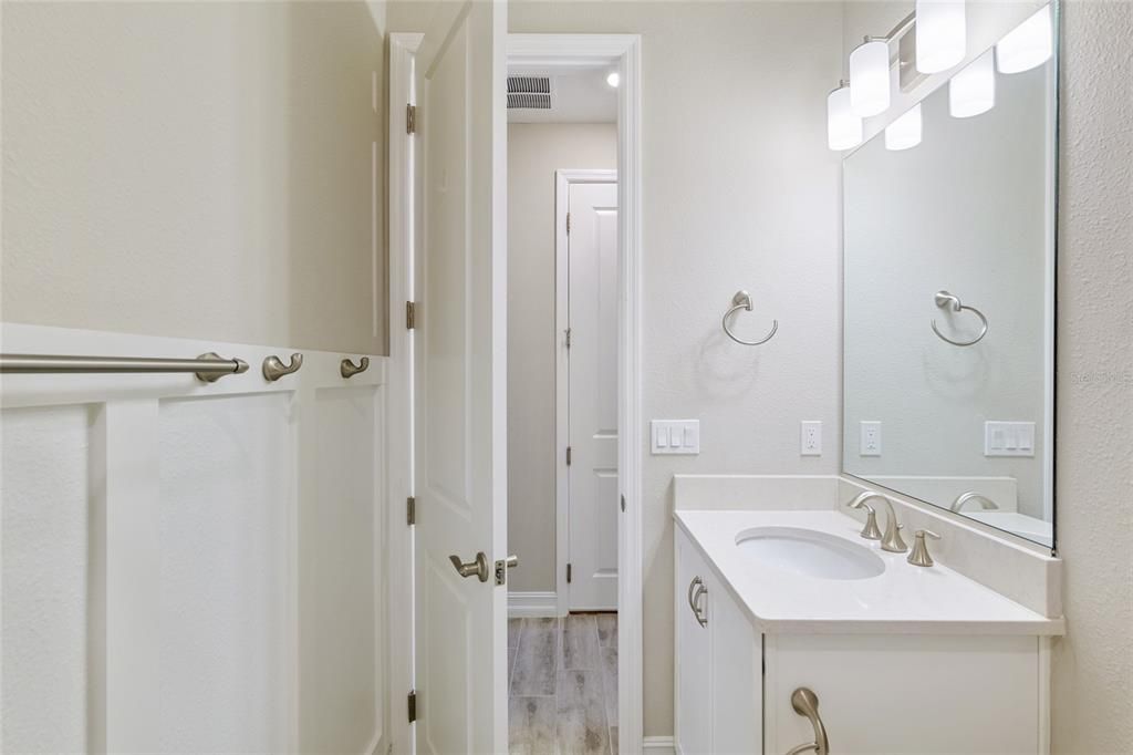 For Rent: $3,000 (3 beds, 3 baths, 2459 Square Feet)