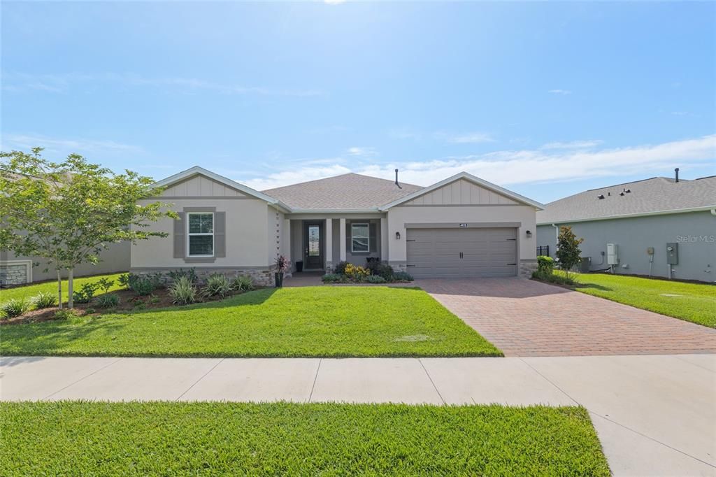 For Rent: $3,000 (3 beds, 3 baths, 2459 Square Feet)