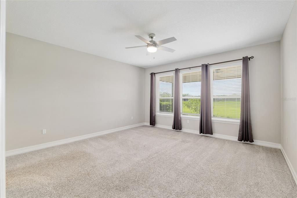 For Rent: $3,000 (3 beds, 3 baths, 2459 Square Feet)