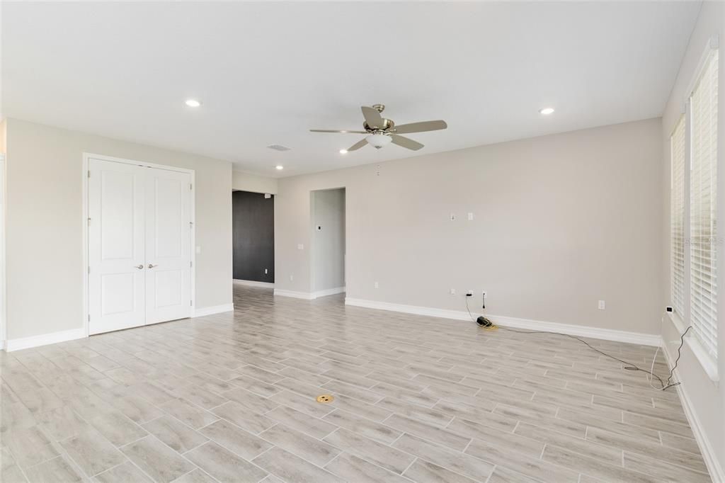 For Rent: $3,000 (3 beds, 3 baths, 2459 Square Feet)
