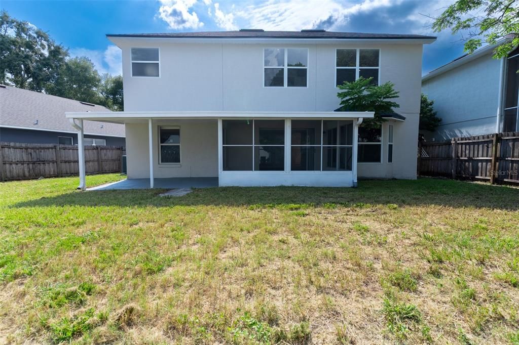 For Sale: $500,000 (4 beds, 3 baths, 2321 Square Feet)