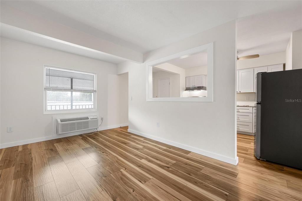 For Rent: $1,500 (1 beds, 1 baths, 500 Square Feet)