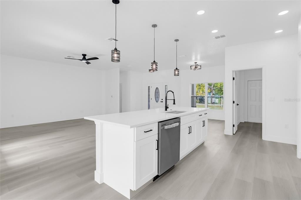 For Sale: $397,999 (4 beds, 2 baths, 2125 Square Feet)