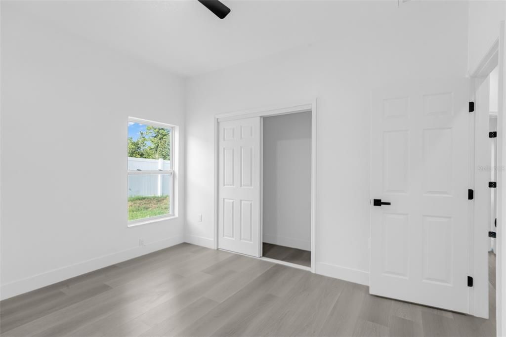For Sale: $397,999 (4 beds, 2 baths, 2125 Square Feet)