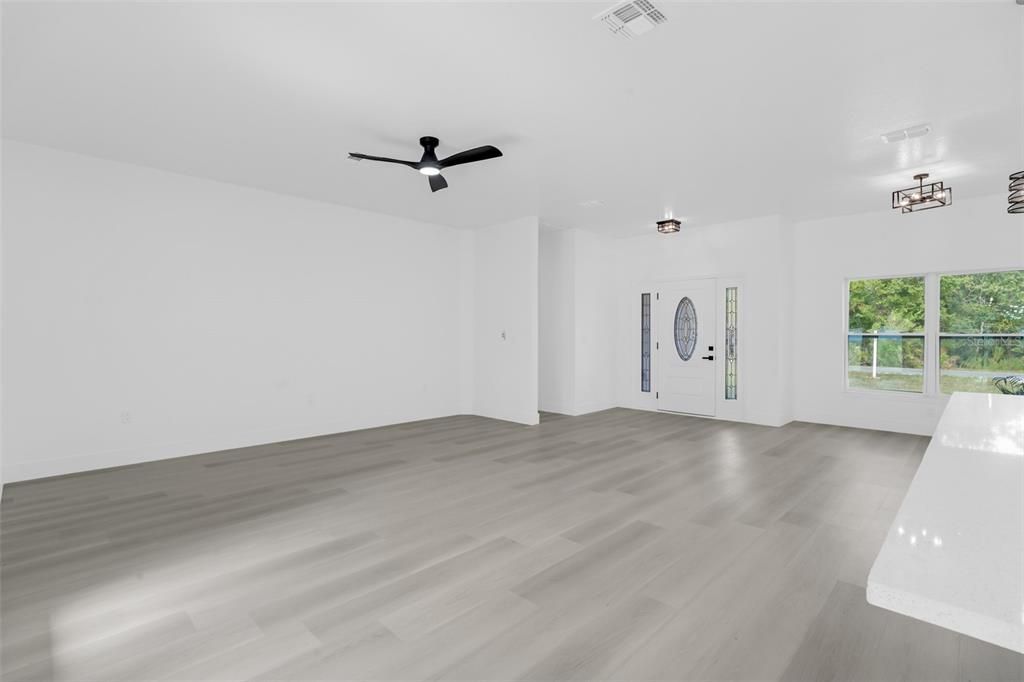 For Sale: $397,999 (4 beds, 2 baths, 2125 Square Feet)
