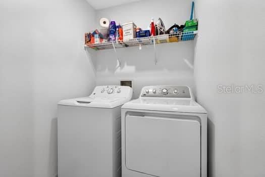 For Sale: $314,900 (2 beds, 2 baths, 1541 Square Feet)