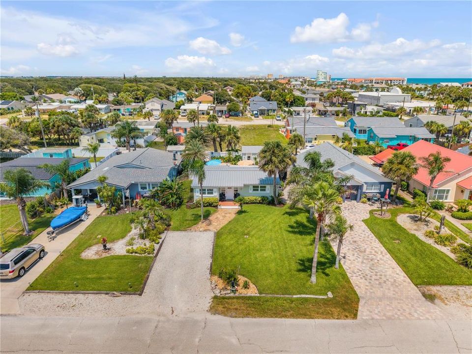 En Venta: $649,000 (3 camas, 2 baños, 1214 Pies cuadrados)