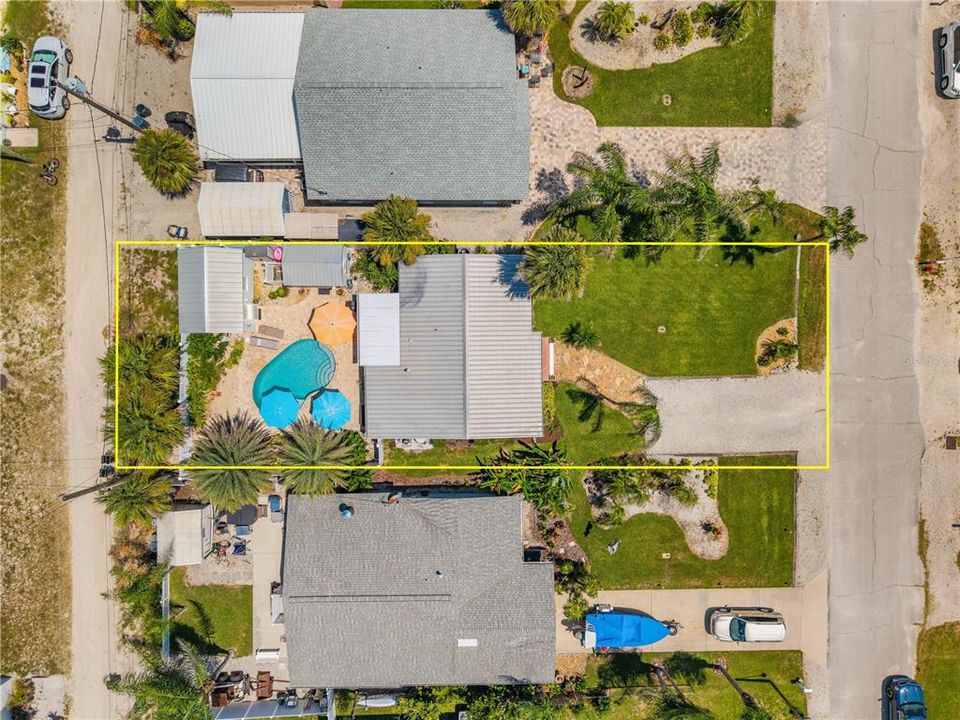 En Venta: $649,000 (3 camas, 2 baños, 1214 Pies cuadrados)