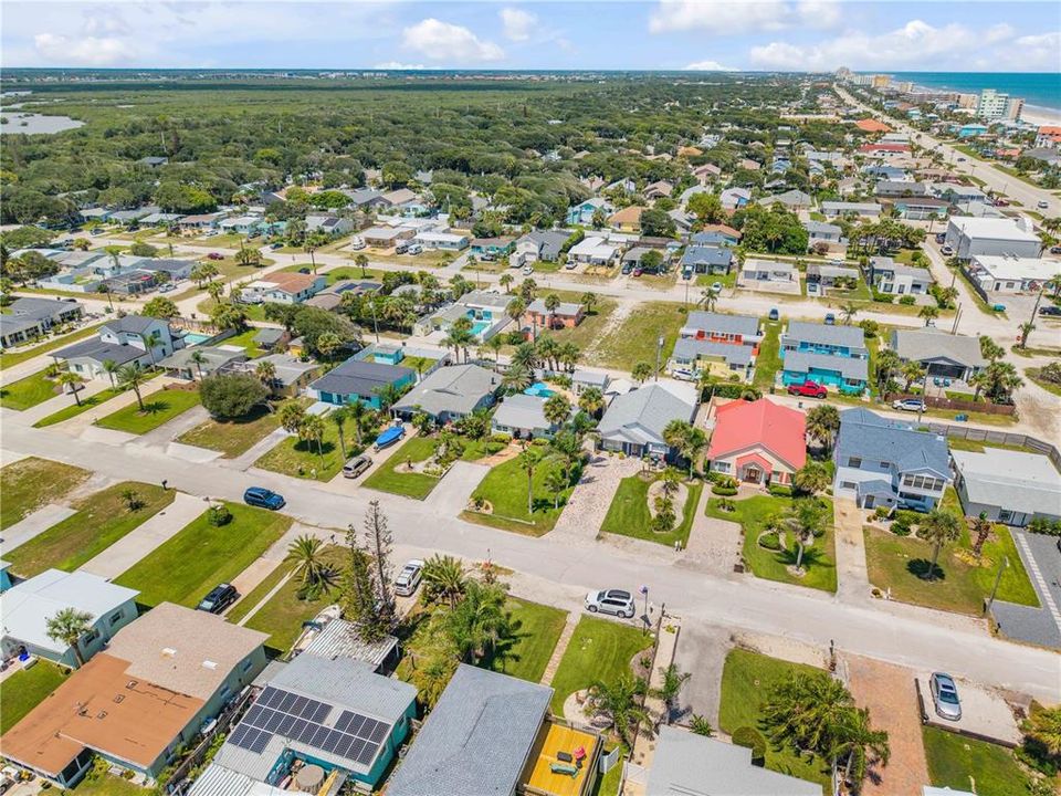 En Venta: $649,000 (3 camas, 2 baños, 1214 Pies cuadrados)