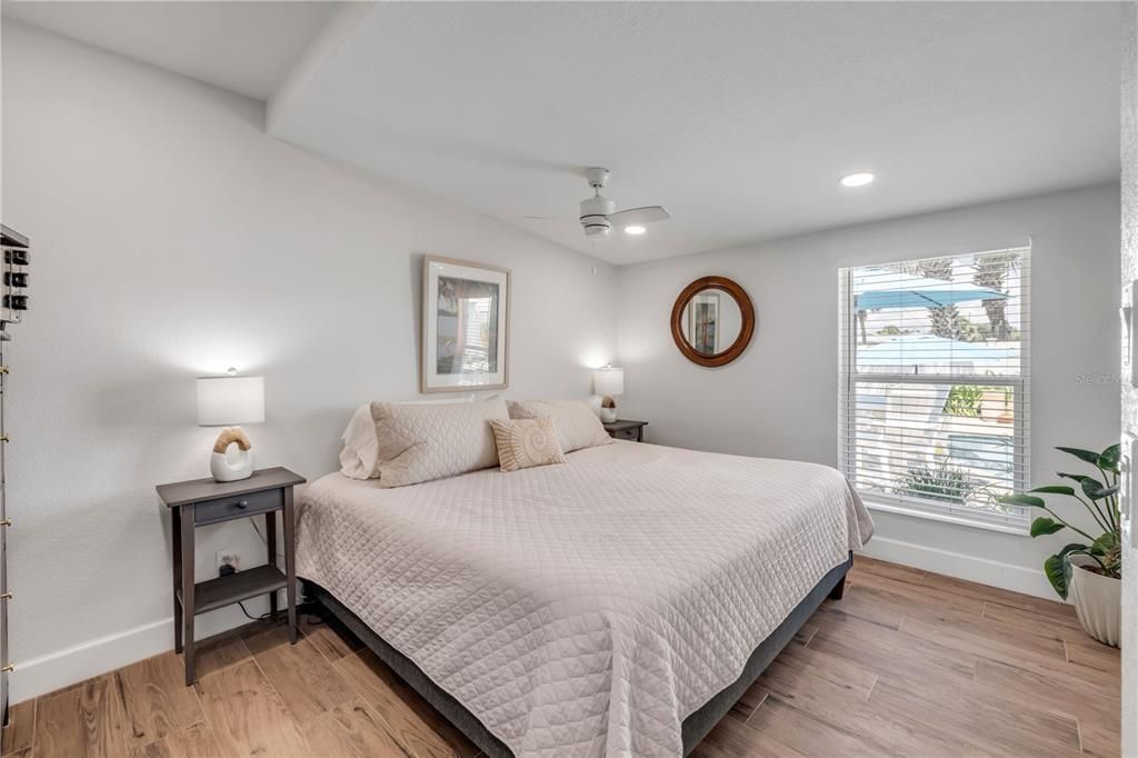En Venta: $649,000 (3 camas, 2 baños, 1214 Pies cuadrados)