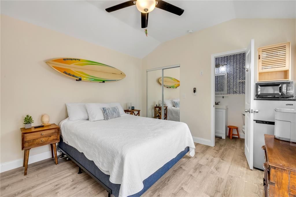En Venta: $649,000 (3 camas, 2 baños, 1214 Pies cuadrados)