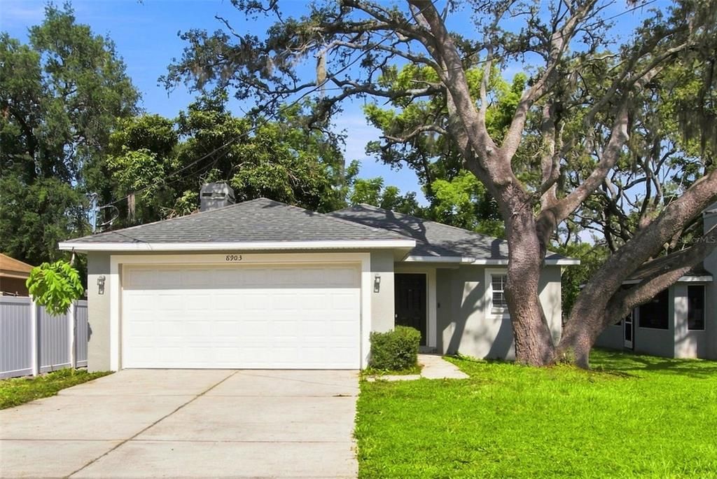 For Sale: $409,000 (3 beds, 2 baths, 1307 Square Feet)