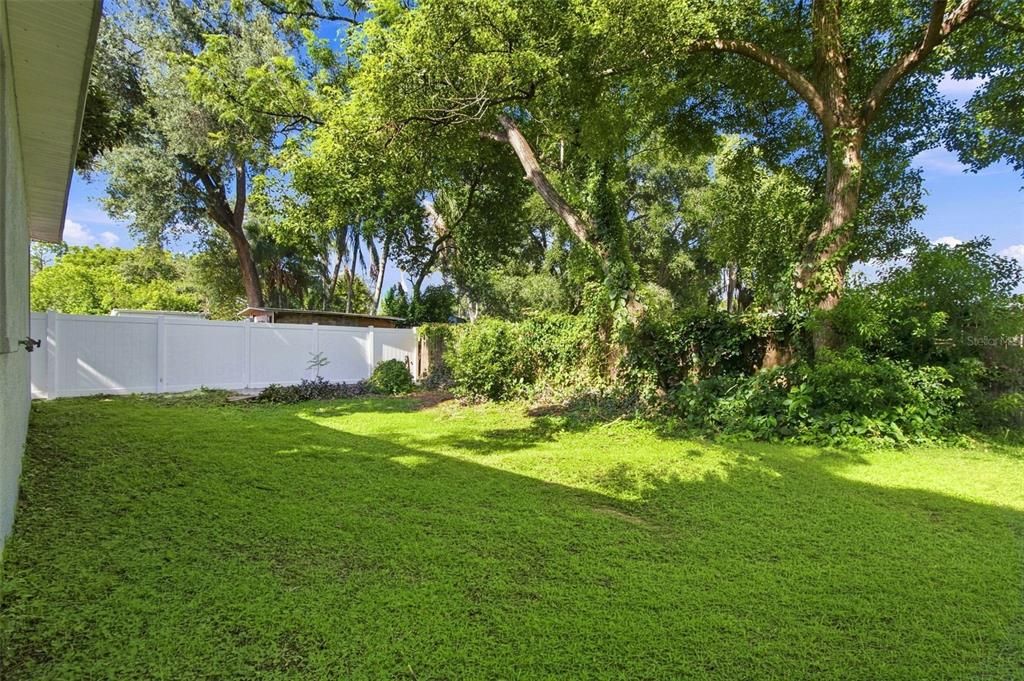 For Sale: $409,000 (3 beds, 2 baths, 1307 Square Feet)