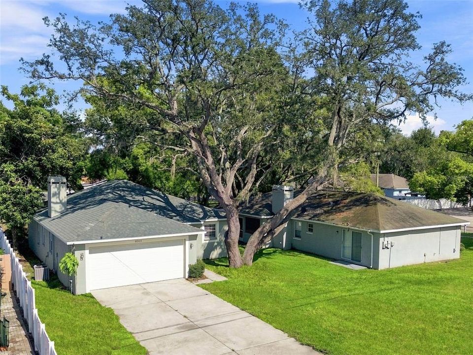 For Sale: $409,000 (3 beds, 2 baths, 1307 Square Feet)