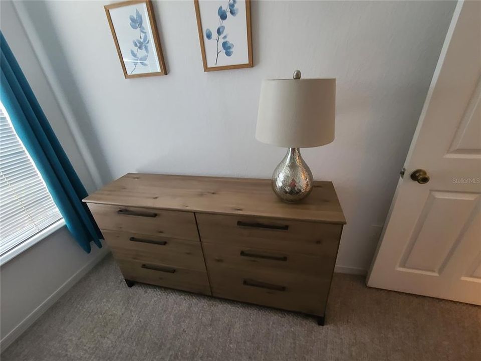 En Venta: $240,000 (3 camas, 2 baños, 1249 Pies cuadrados)