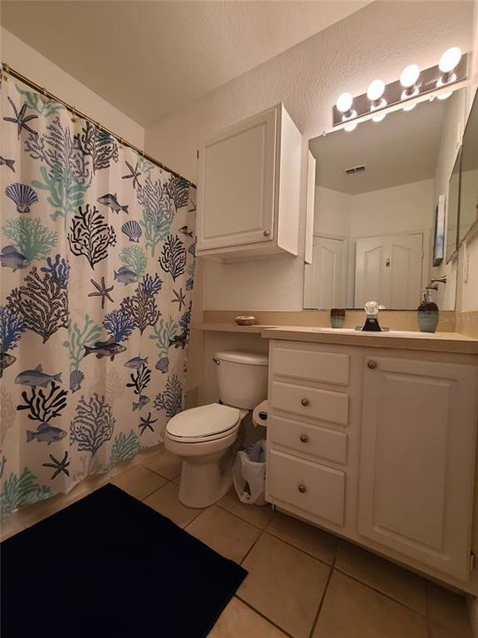 En Venta: $240,000 (3 camas, 2 baños, 1249 Pies cuadrados)