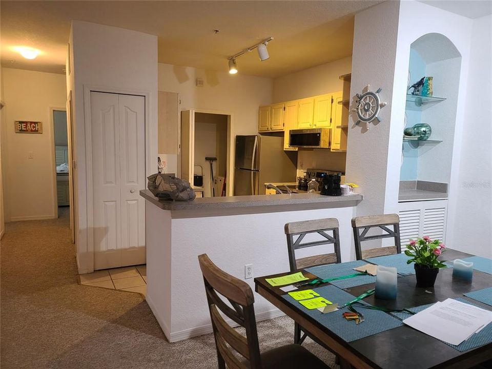En Venta: $240,000 (3 camas, 2 baños, 1249 Pies cuadrados)