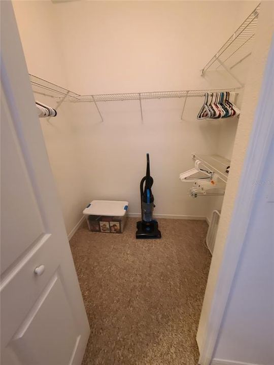 En Venta: $240,000 (3 camas, 2 baños, 1249 Pies cuadrados)