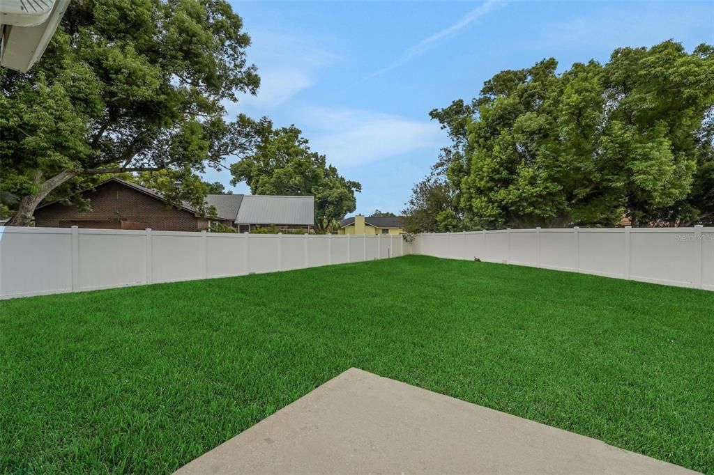 For Sale: $389,000 (3 beds, 2 baths, 2149 Square Feet)
