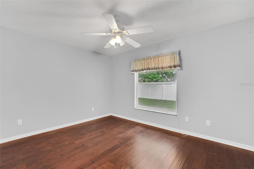 For Sale: $389,000 (3 beds, 2 baths, 2149 Square Feet)
